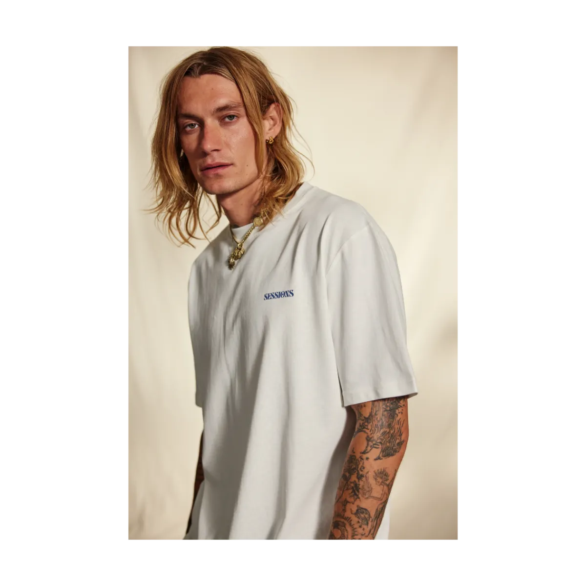 New Aveny Berkeey Tee eion Front And Back - Amot White