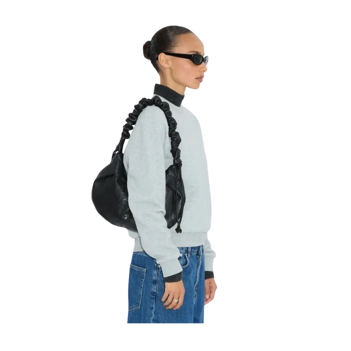 Discount Holzweiler Leni Cocoon Leather Bag - Black