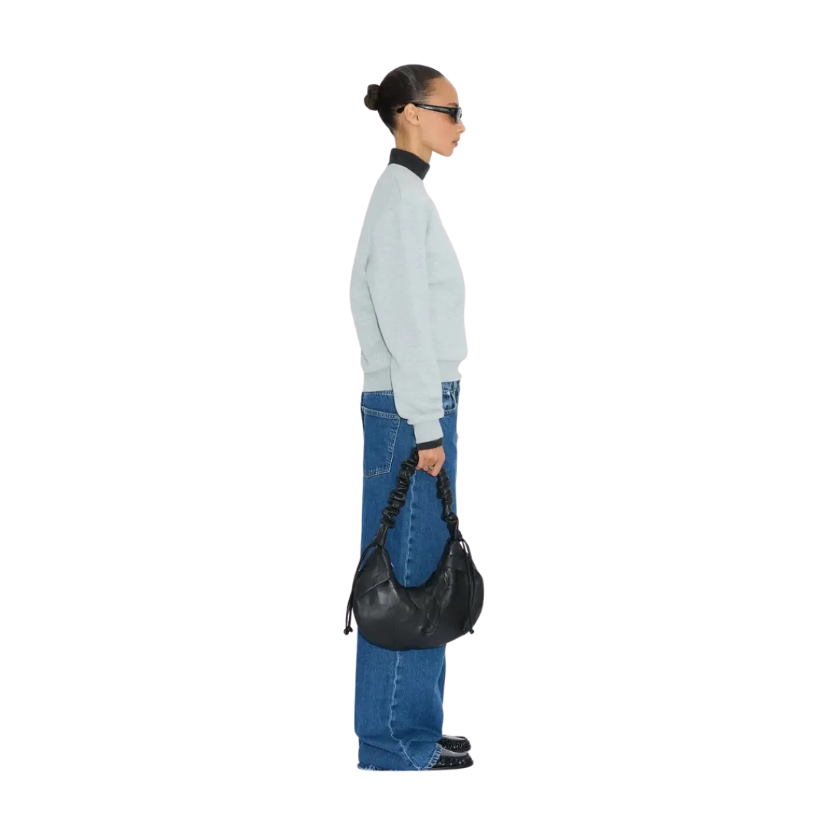 Discount Holzweiler Leni Cocoon Leather Bag - Black